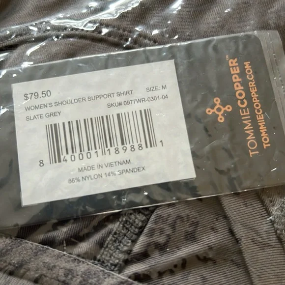 Tommy Copper Woman’s Shoulder Support Shirt - Picture 6 of 7